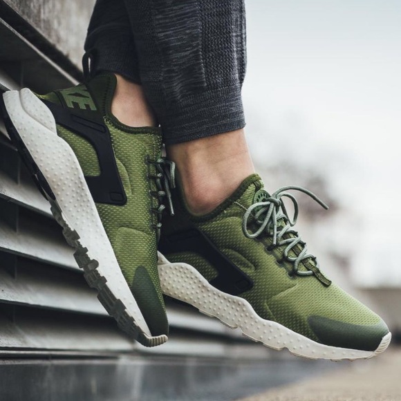 nike air huarache fit